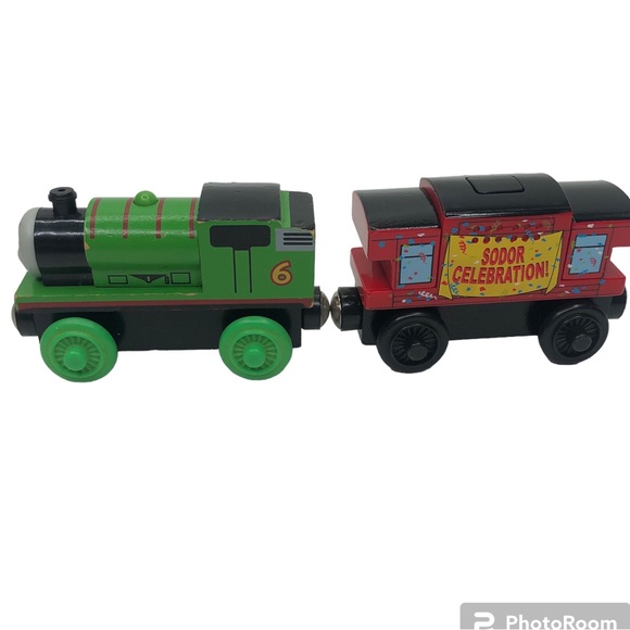 Thomas & Friends Wooden Railway Percy Train Engine and Sodor Caboose - Picture 1 of 6
